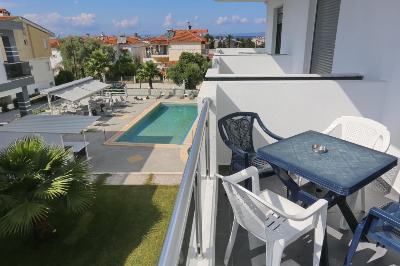 Akritas Hotel Pefkochori Bagian luar foto