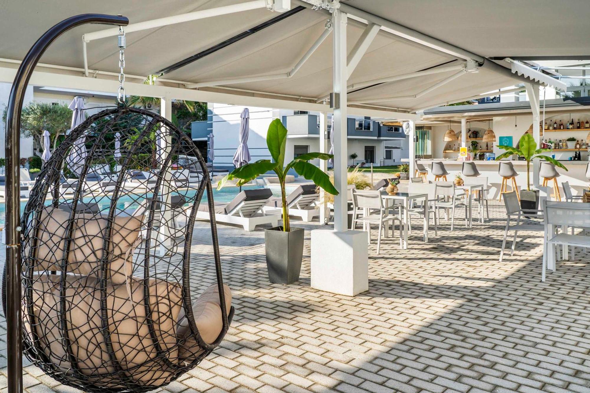 Akritas Hotel Pefkochori Bagian luar foto