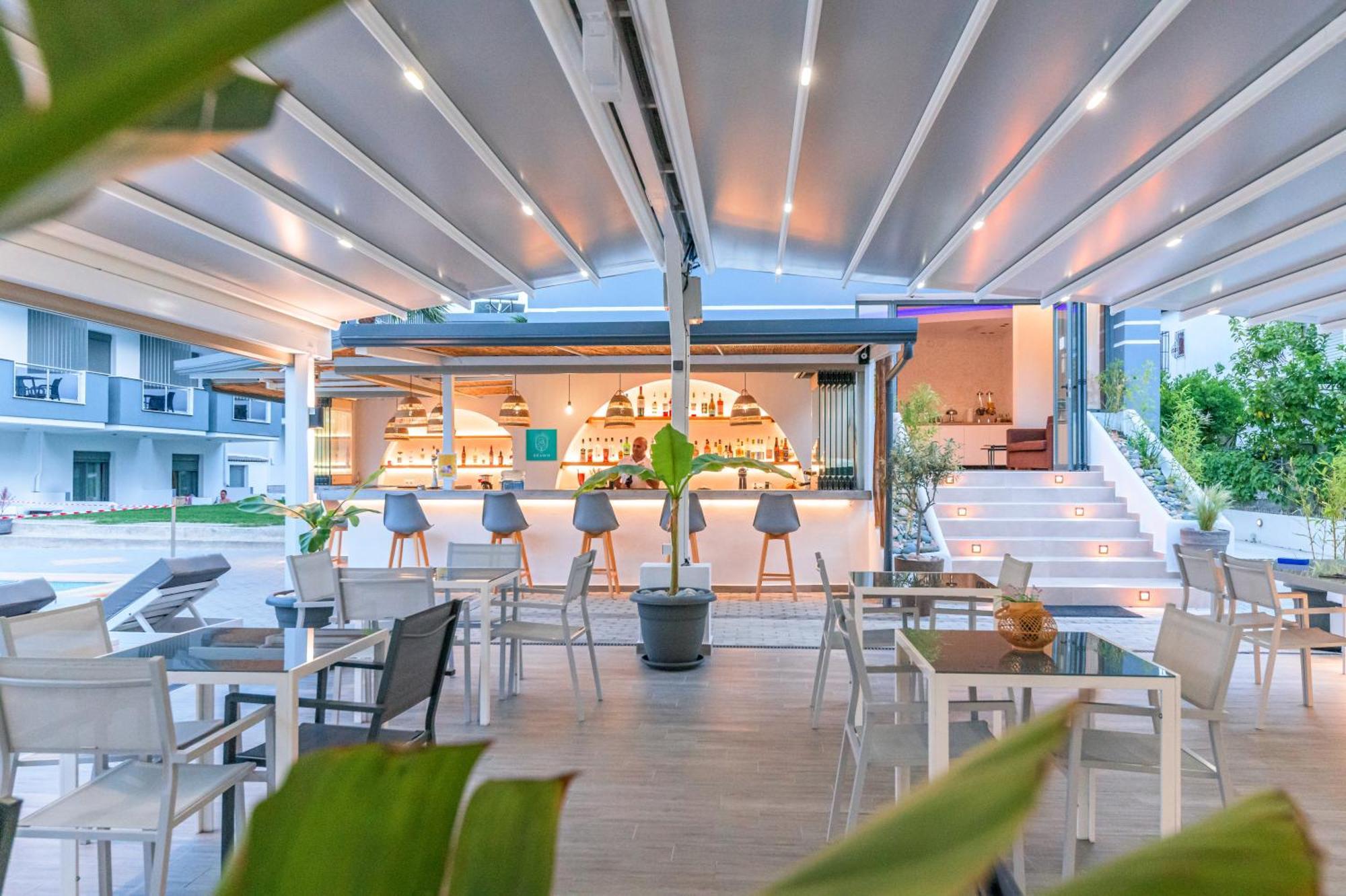 Akritas Hotel Pefkochori Bagian luar foto